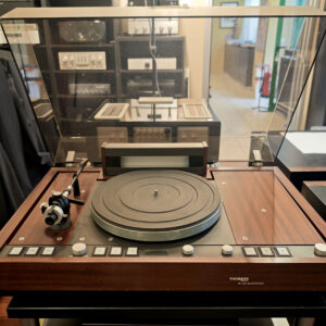 Thorens TD 226