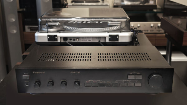 parasound p/hp 750